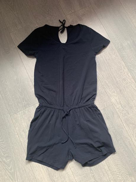 Kratky overal, esmara,s