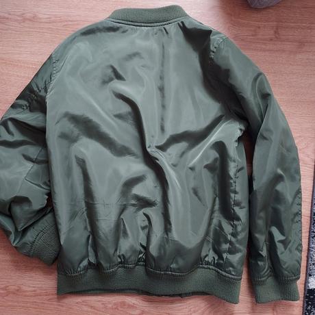 Chlapčenská bombera, chapter young,146