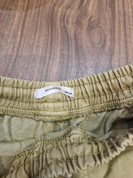 Nohavice, reserved,140