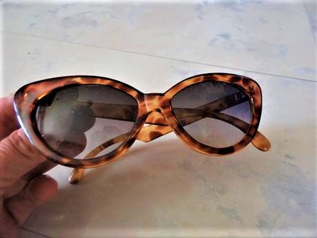 Slnečno retro okuliare, 