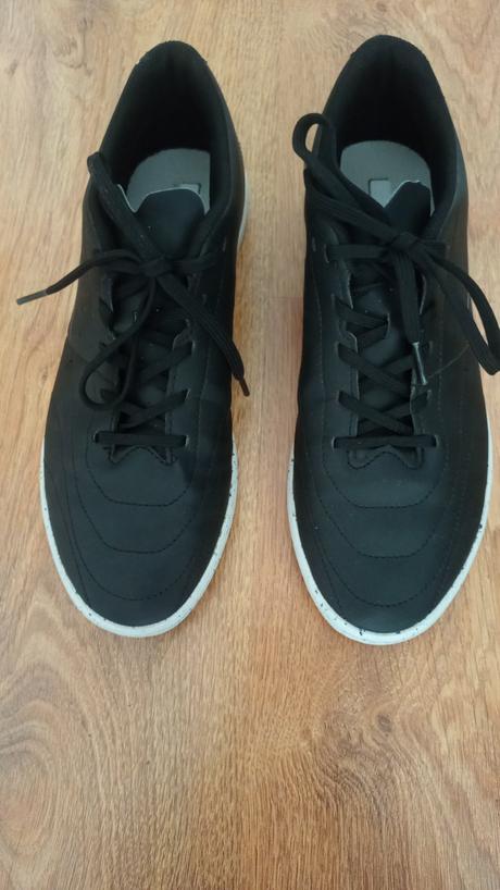 Tenisky - futsalové halovky, decathlon,41