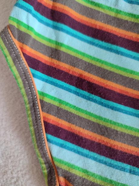 Dúhové body, hema,92