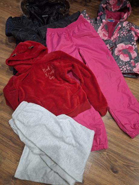 Balík pre dievča veľkosť 146-152, 140–152