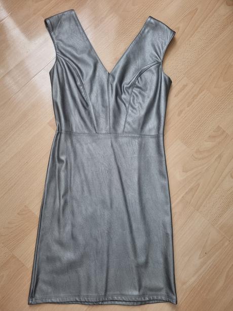 Dámske koženkové šaty, 