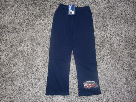 Teplé tepláčiky 110/116, lupilu,110