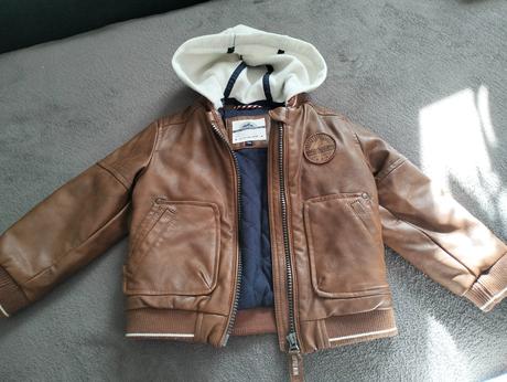 Chlapčenská koženka 86, c&a,86