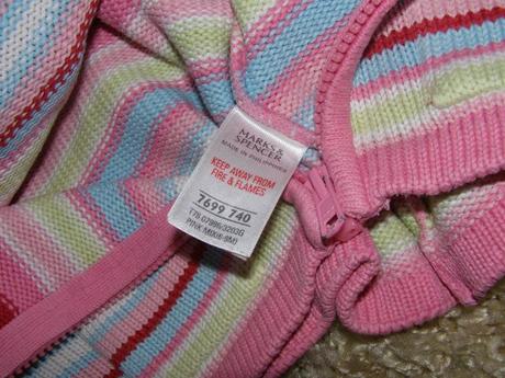 2x svetríky, marks & spencer,74
