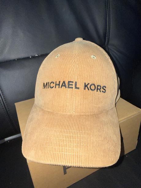 Šiltovka michael kors, michael kors