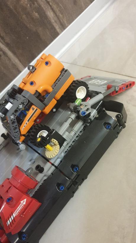 Skladačka  kópia  lega technic 42076  - vznášadlo, 