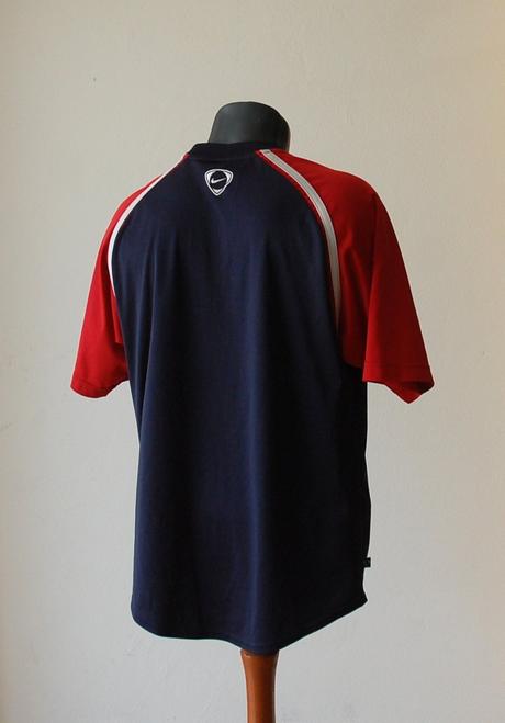 Vintage nike tn / total 90 swoosh shield y2k dre, nike,m