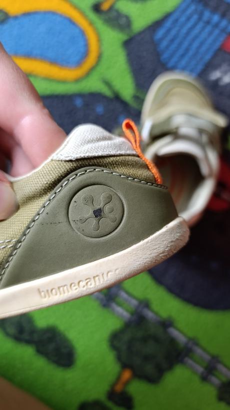 Biomecanics barefoot botasky, 26