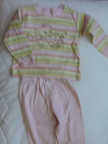 Pyžamko s poštovným, 86