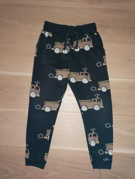 2x tepláky, george,116