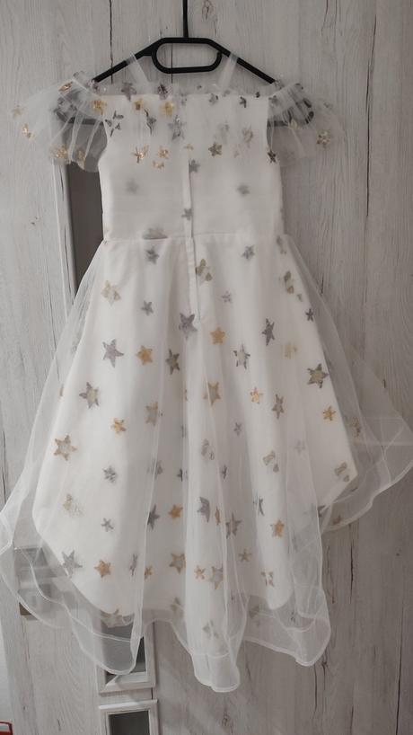 Šaty pre družičku, 116