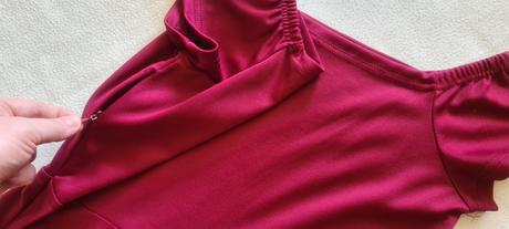 Jednoduché elegantné šaty, 164