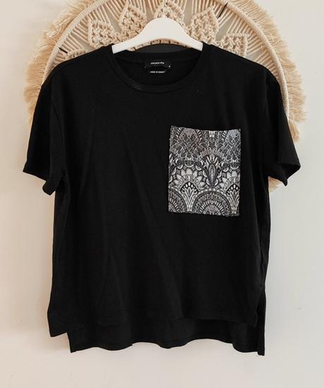 Kratší top reserved, reserved,s