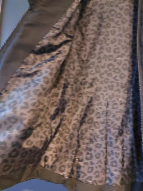 Krásna predĺžená bunda s kapucnou 7-8 rokov, kik,128