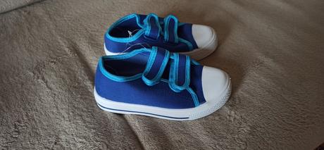 Tenisky reserved 27 a tesco 28., reserved,27 / 28