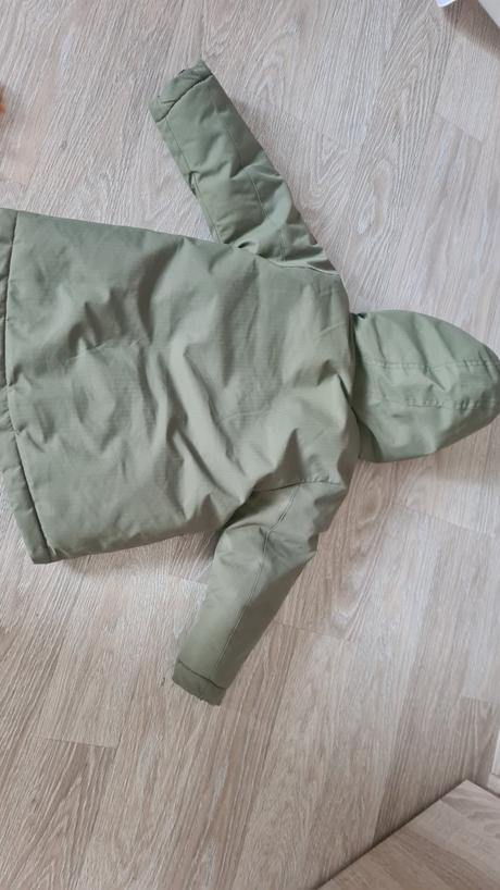 Tepla bunda, reserved,92