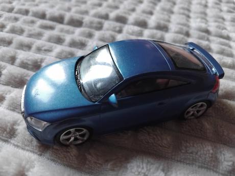 Audi auticko,