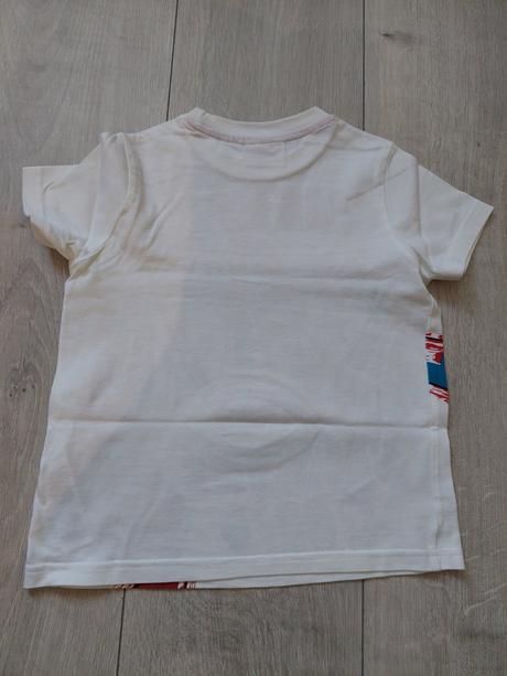 Sada tričiek, reserved,104