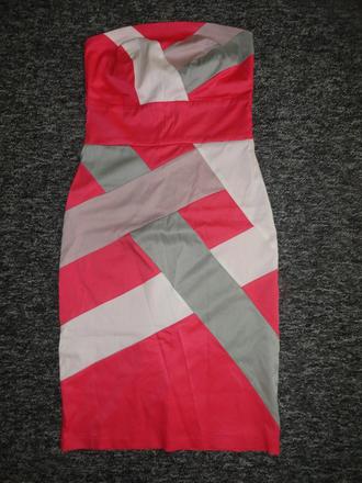 Elegantné saténové šaty, s