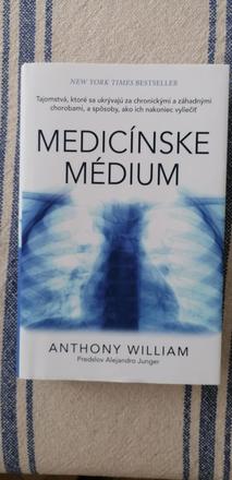 Anthony william medicinske medium,