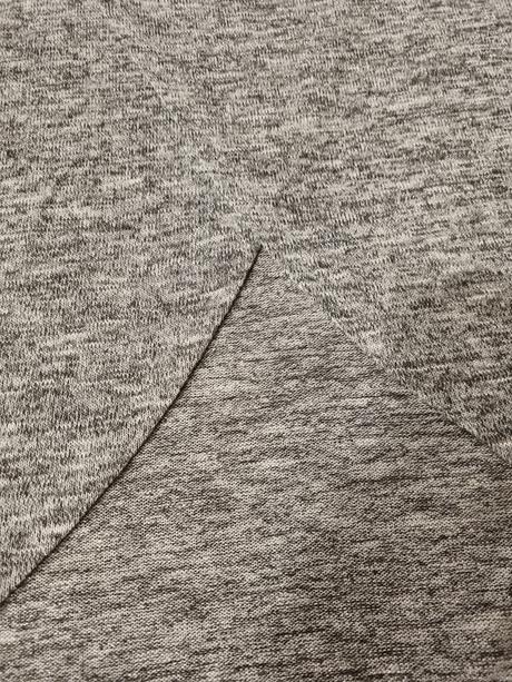 Krásny top s rozparkom na chrbte - xl, xl