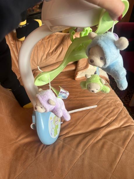 Kolotoč nad postieľku, 