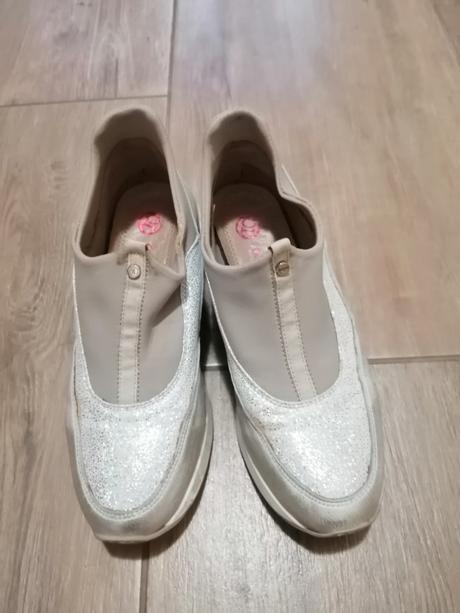 Kožené poltopanky, 37