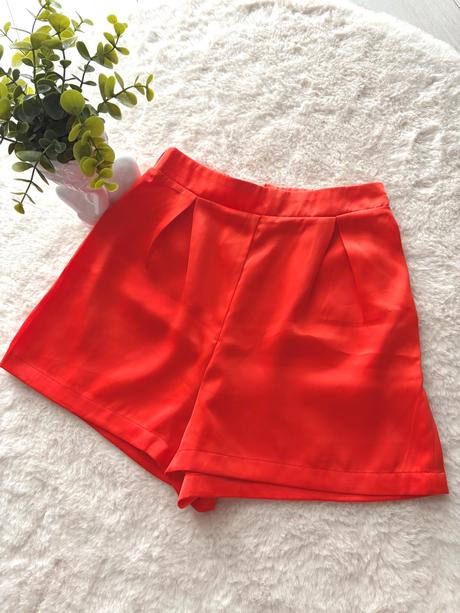 Dámske kraťasy, sinsay,xs