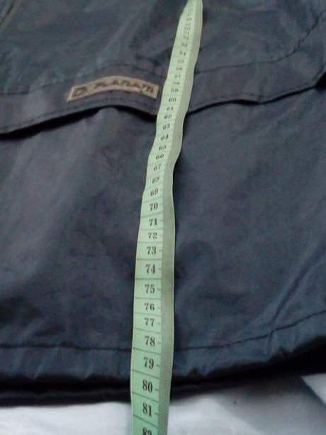 Nepremokavy kabát, s