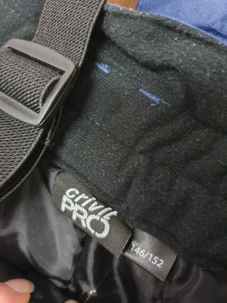 Oteplovacky 146 až 152 suchnute kolena, crivit,146