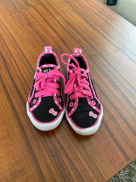 Tenisky hello kitty, 28