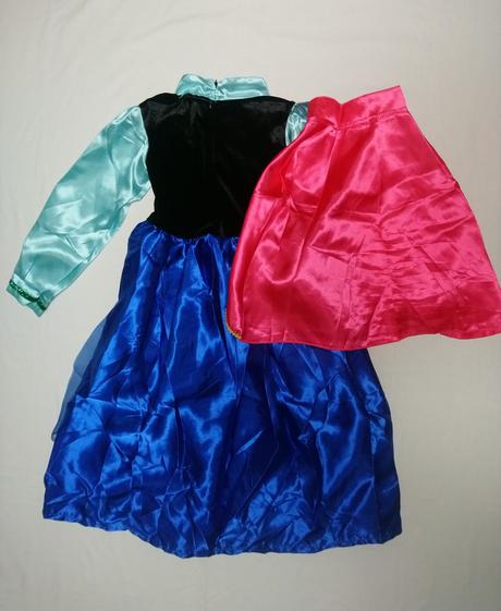 Kostým anna šaty pelerína, mega set, vlasy,104-116,