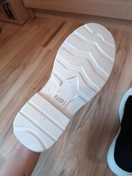 Dámske slip-on tenisky, 40