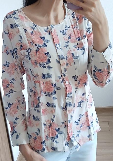 Bluzka s kvetmi, s