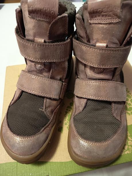 Barefoot froddo text winter - 31, froddo,31