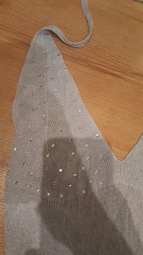 Bledomodré lesklé svetríky, s