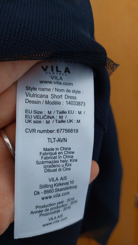 Spoločenské šaty, m