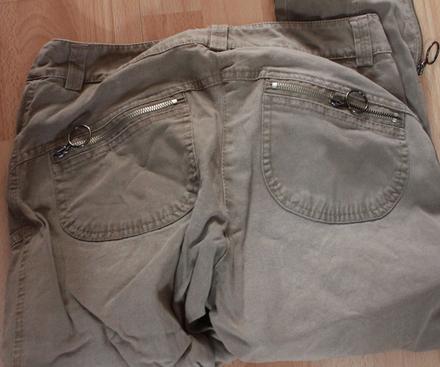 Sportove nohavice zn. prani, l