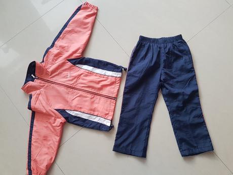 Športová súprava pre dievčatá, 104