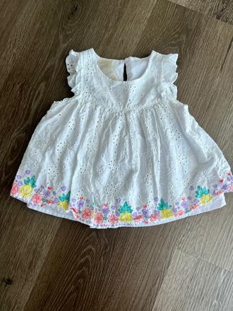 Košielka z madeiry, 86