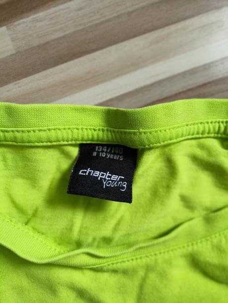 Chlapčenské tričko s lebkou, 134