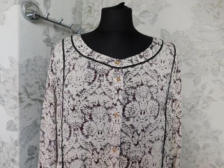 Pekna kvalitna lahučka bluzka, 50
