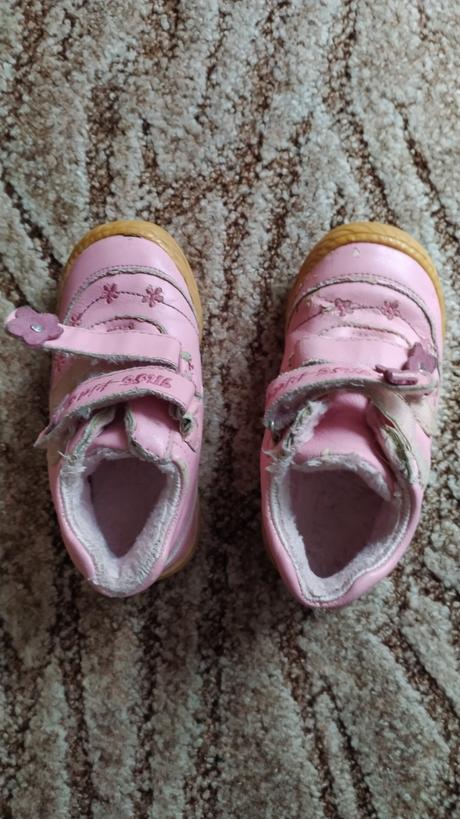 Prechodne topanky, 25