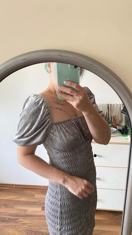 Strieborné semišové šaty h&m, h&m,xs