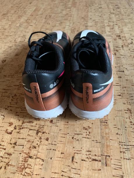 Turfy - jr phantom gt2 club tf, nike,32