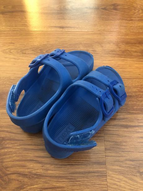 Gumené šľapky, next,24