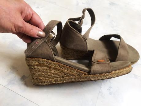 Naturálne sandálky na klíne, 38